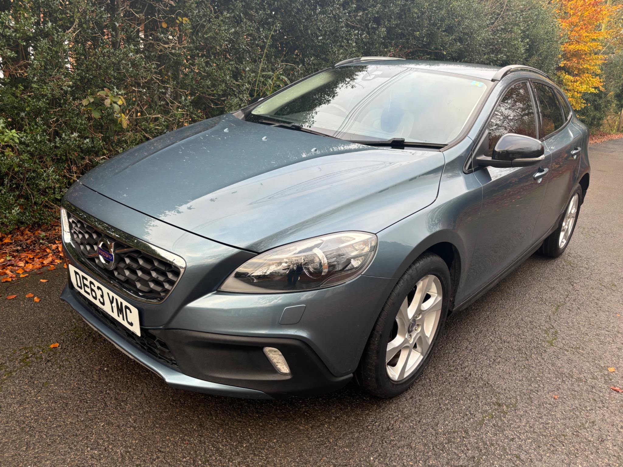 2013 Volvo V40 Cross Country